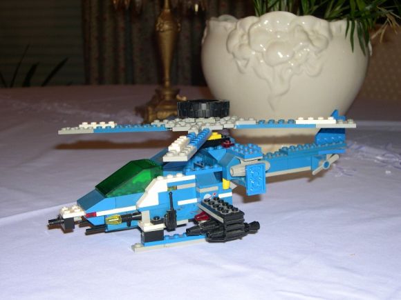 helico lego.jpg